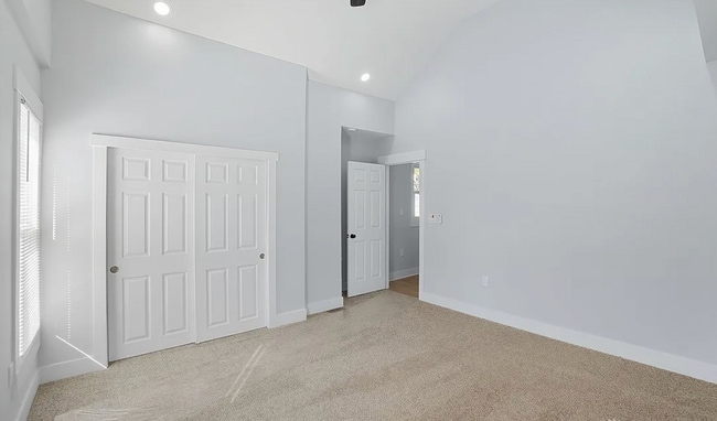 Building Photo - 1531 Chapel St