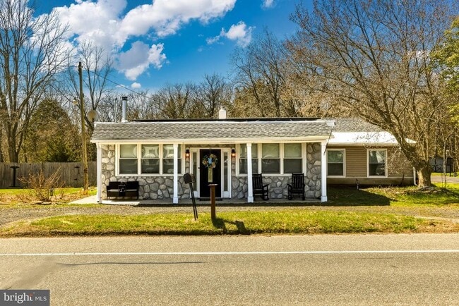 Building Photo - 1013 Delsea Dr