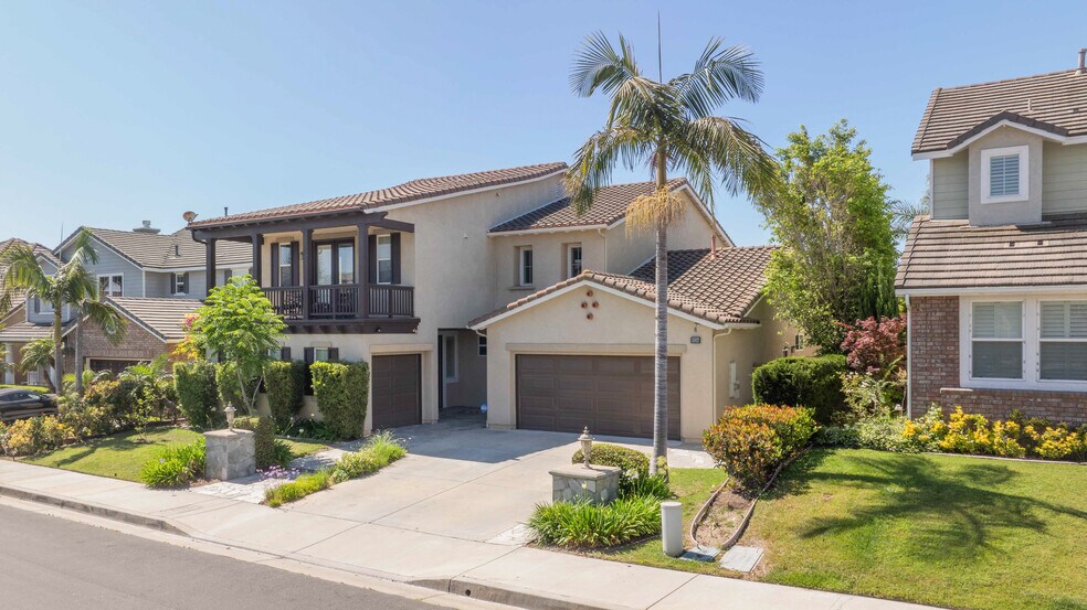 Building Photo - 8034 E Portico Ter