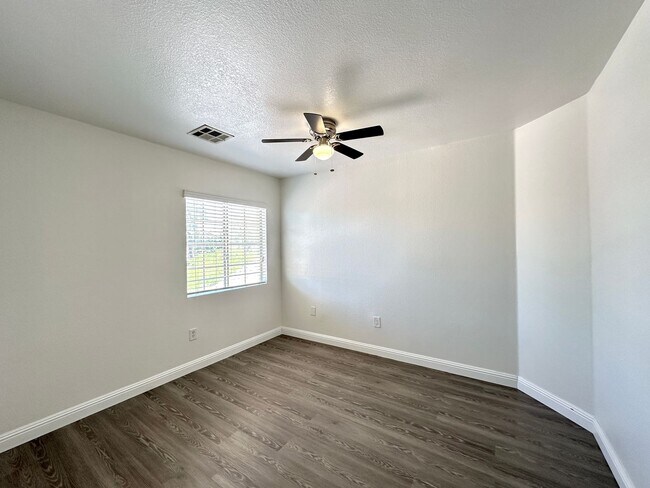 Building Photo - Aspen Meadows