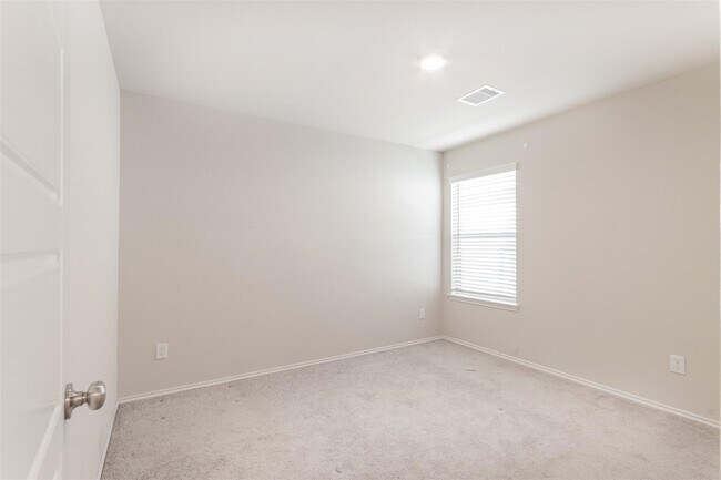 Building Photo - 445 Camas Creek Ln