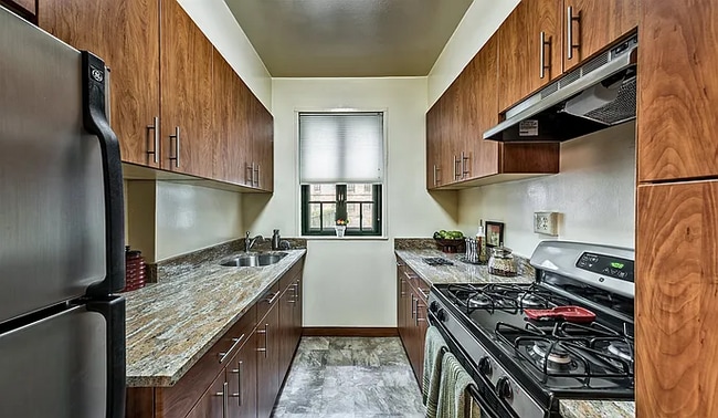 Building Photo - 1 Bedroom 1 Bathroom Apartment