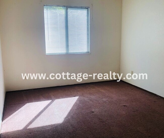 Building Photo - 1431 Larissa Cir