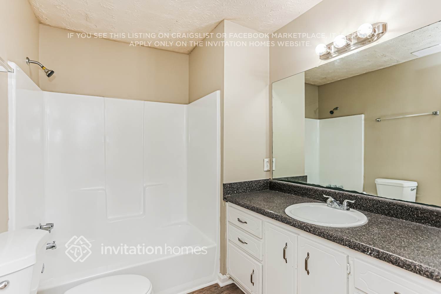 Building Photo - 4821 Chapelle Ct