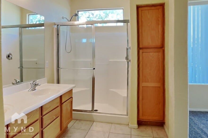 Building Photo - 5220 S Citrus Ln