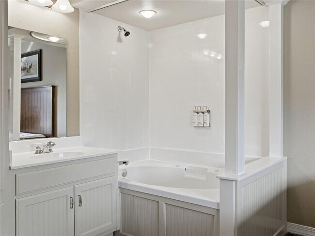 Building Photo - 150 Apple Seed Ct