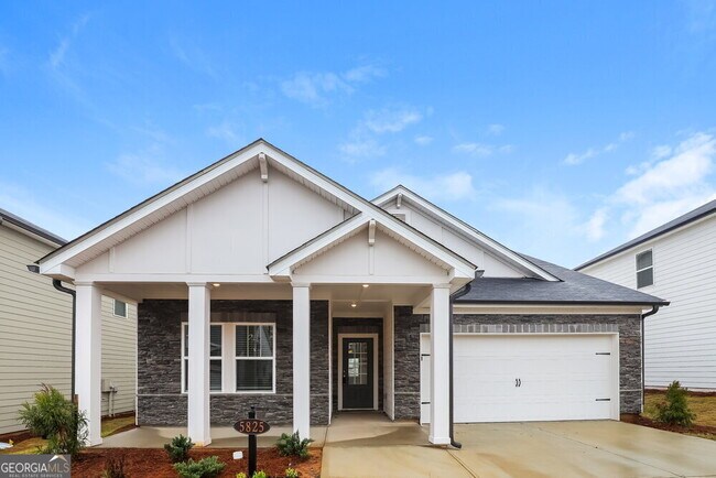 Primary Photo - 5825 Hackberry Ln
