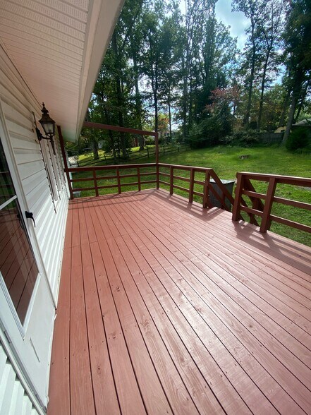 Building Photo - 4616 Twinbrook Rd