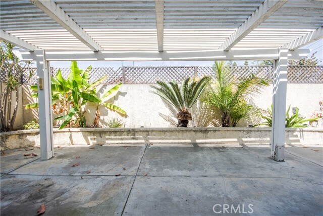 Building Photo - 7035 Lisa Ln