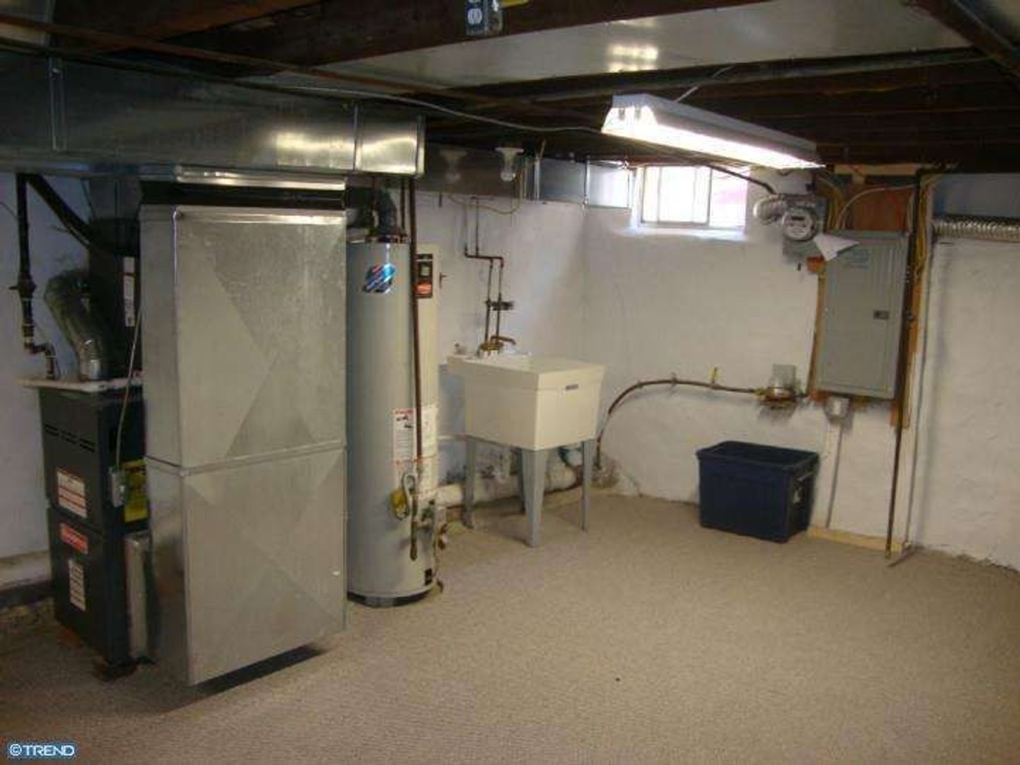 Building Photo - Recently Renovated 2-Bedroom Home for Rent in South Philadelphia