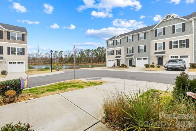 Building Photo - 6312 Cutwater Cir