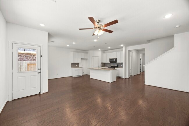 Building Photo - 31319 Horseshoe Meadow Bend Ln