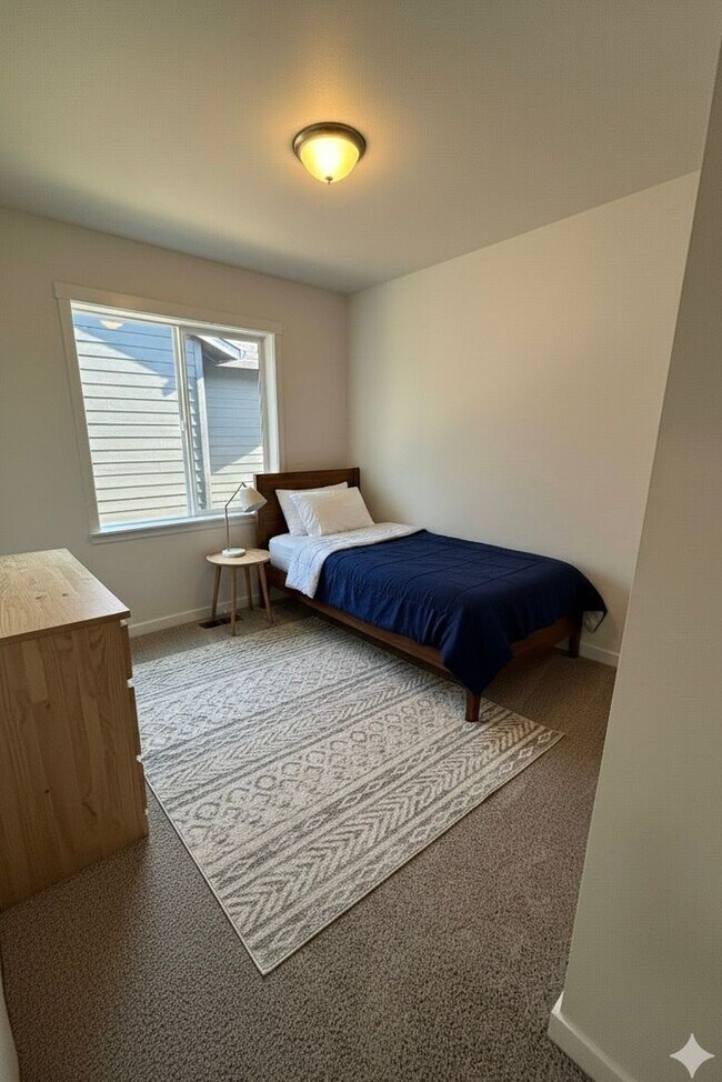 Building Photo - 3 Bedroom 2 Bath Silverton OR