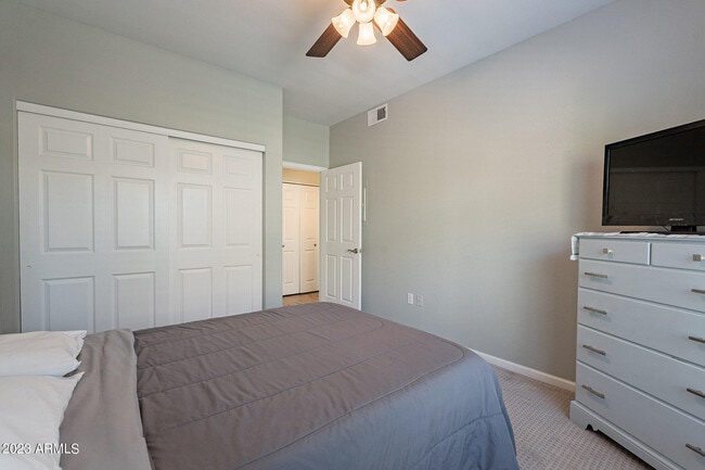 Building Photo - 5335 E Shea Blvd