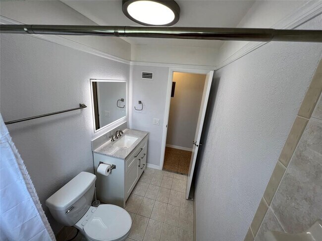 Building Photo - 2650 NW 94th Way