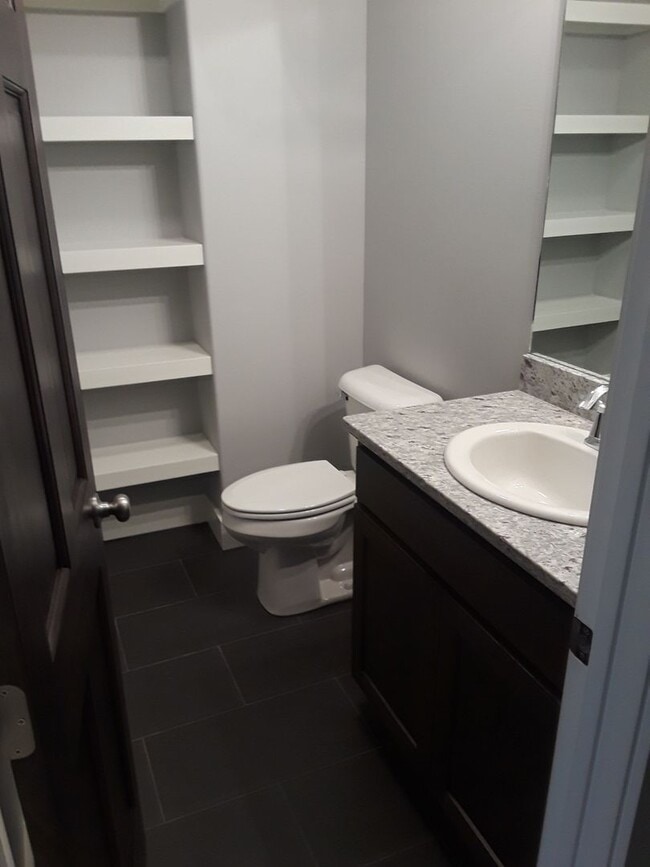 Building Photo - 2928 Warbler Way