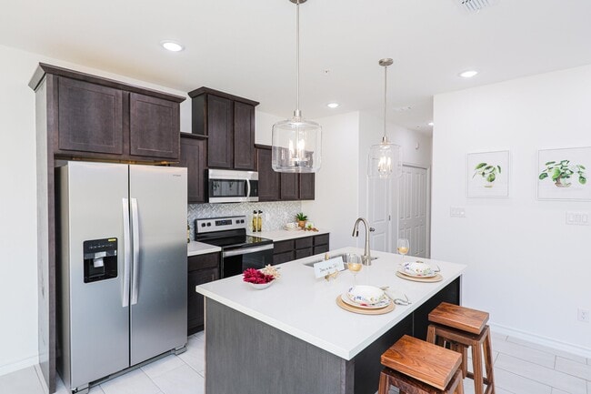 Building Photo - 9903 Bijan Dr