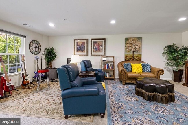 Building Photo - 337 Cherrystone Ct