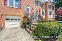 Building Photo - 389 S Pickett St