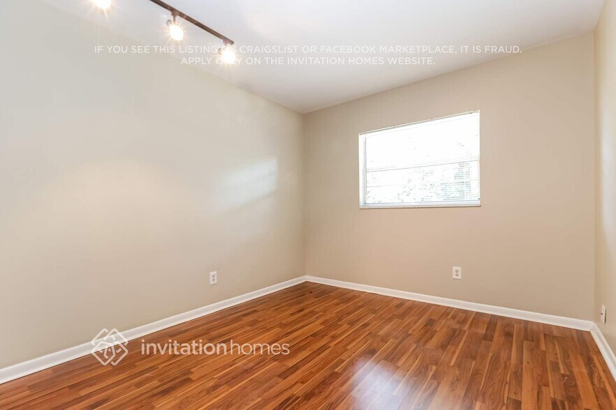 Building Photo - 8001 W Pocahontas Ave