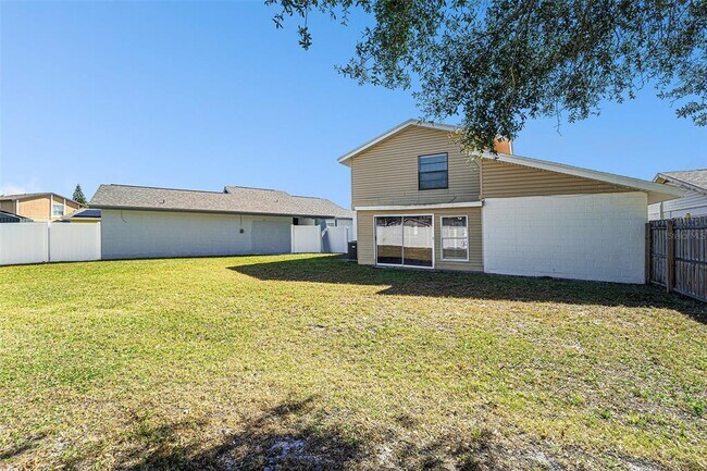 Building Photo - 10315 Fernbrook Ln