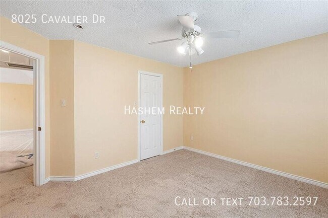 Building Photo - 8025 Cavalier Dr