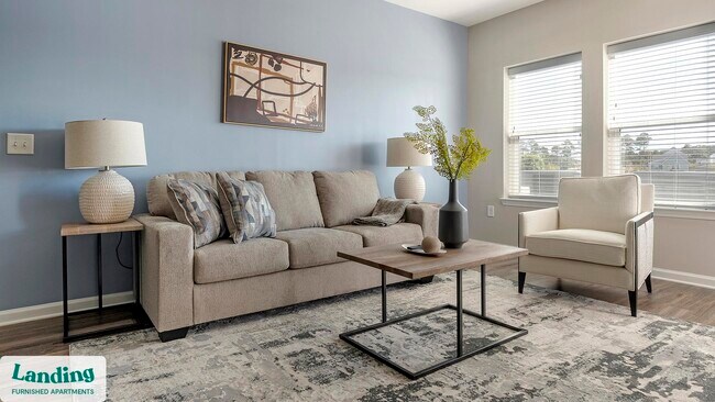 Building Photo - 915 Brentmoor Dr