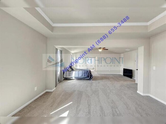 Building Photo - Beautiful Home for Lease in Locust Grove