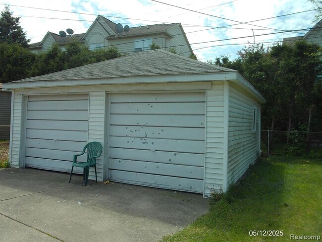 Building Photo - 4861 Korte St