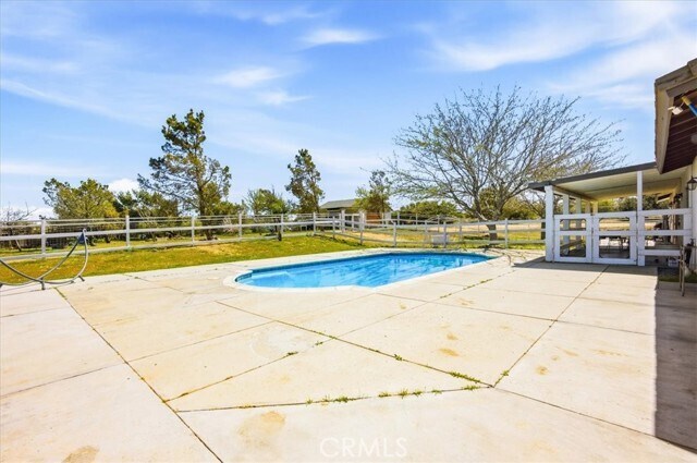 Building Photo - 8325 Beaver Ave