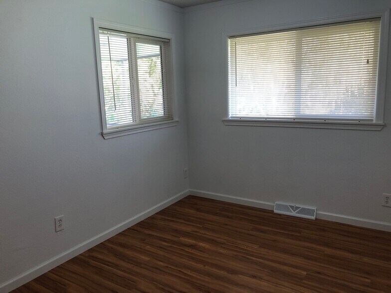 Building Photo - 3551 Ewartsville Rd