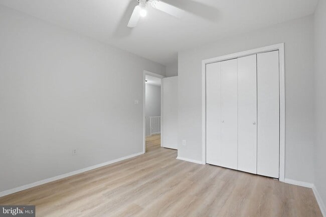 Building Photo - 7739 Tiverton Dr