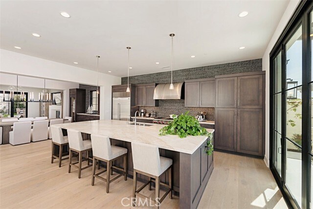 Building Photo - 12 Water Port