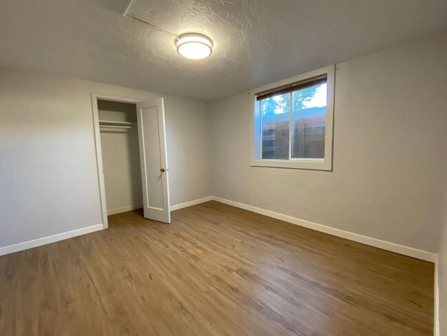 Building Photo - Remodeled Basement Apartment