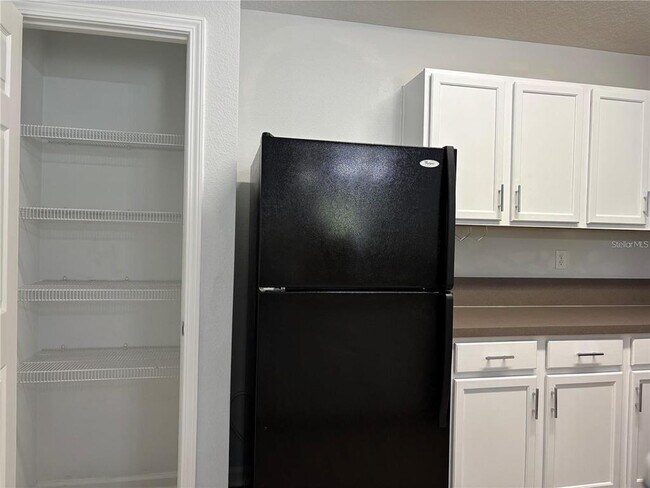 Building Photo - 575 Oakleaf Plantation Pkwy