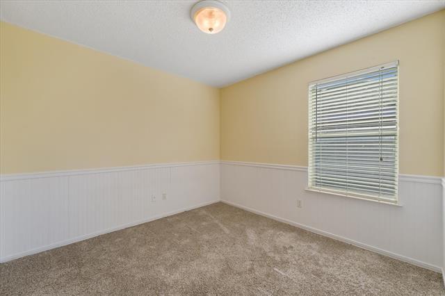 Building Photo - 2312 Corral Dr
