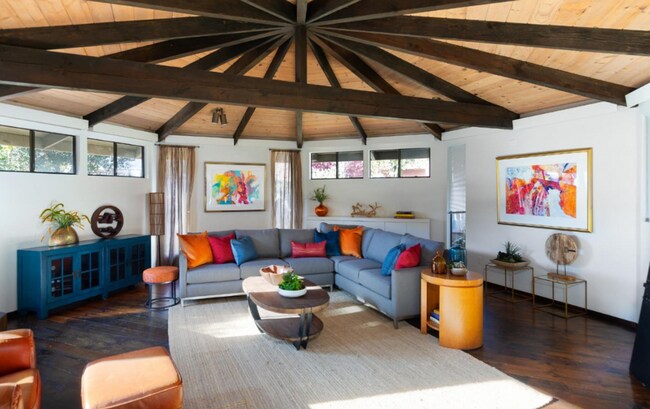 Building Photo - Upper Westside / Close to UCSC