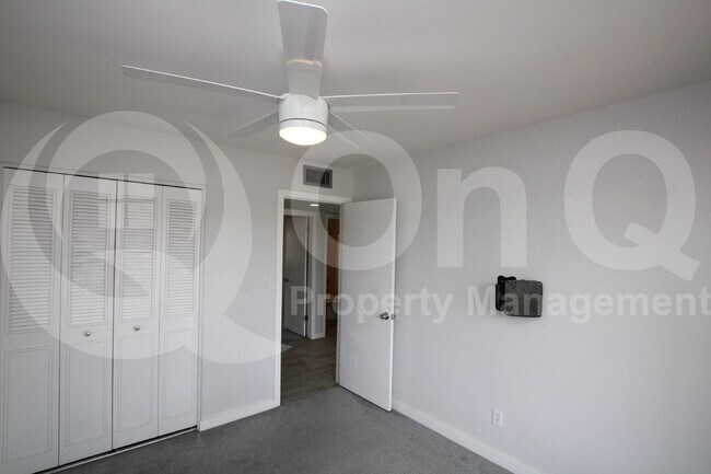 Building Photo - 3304 N El Dorado Dr