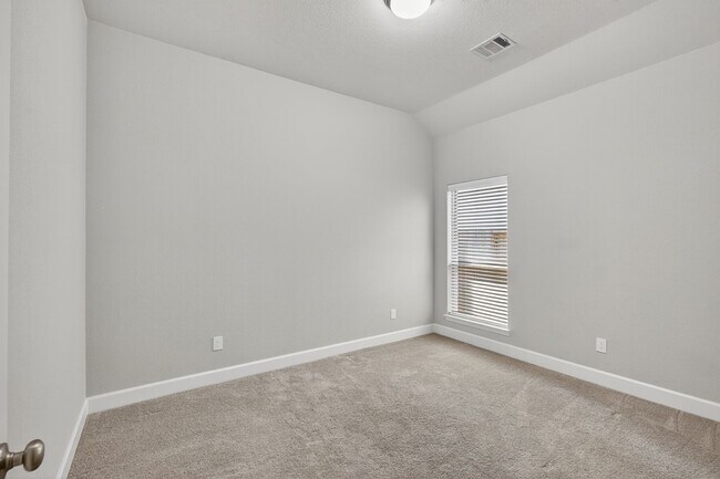 Building Photo - 7435 Denali Dr