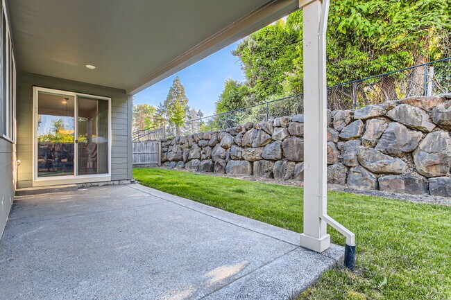 Building Photo - 10315 NW 307th Ave
