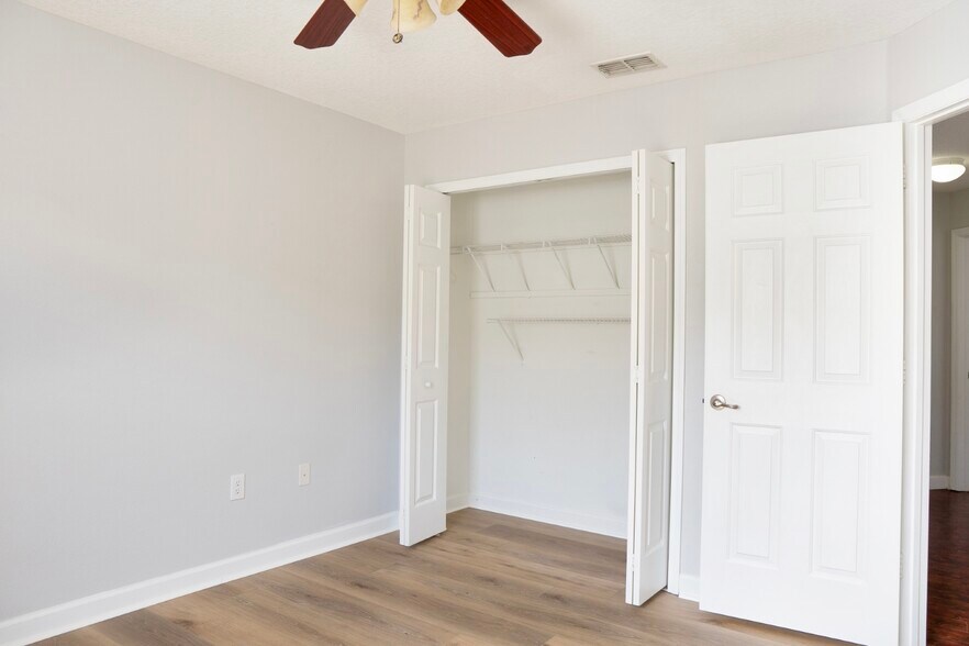 Building Photo - 3528 Sanctuary Dr