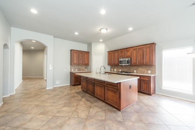Building Photo - 2531 Pepperidge Dr