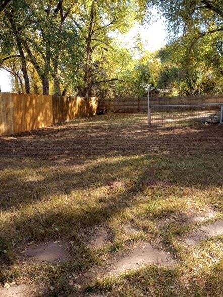 Building Photo - 111 Crystal Park Rd