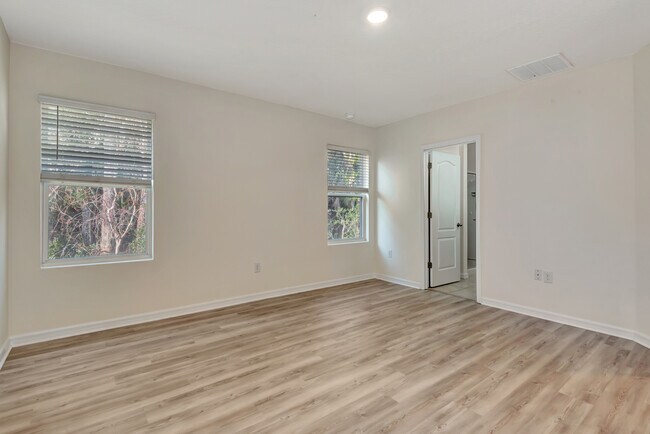 Building Photo - 1624 Primo Ct