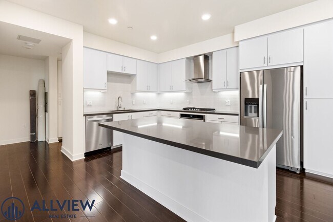 Building Photo - 1508 Nolita