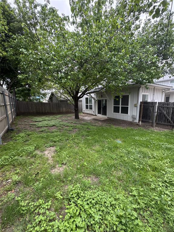 Building Photo - 4705 Rosedale Ave
