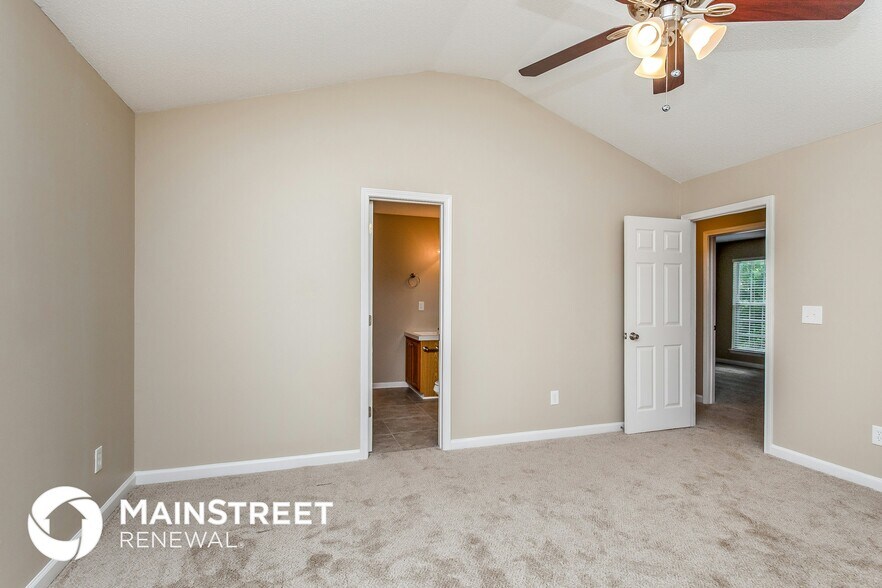 Building Photo - 2716 Brenston Dr