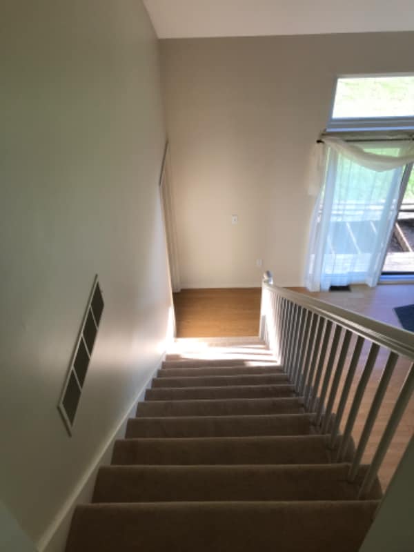 Building Photo - 5482 Country Club Ln