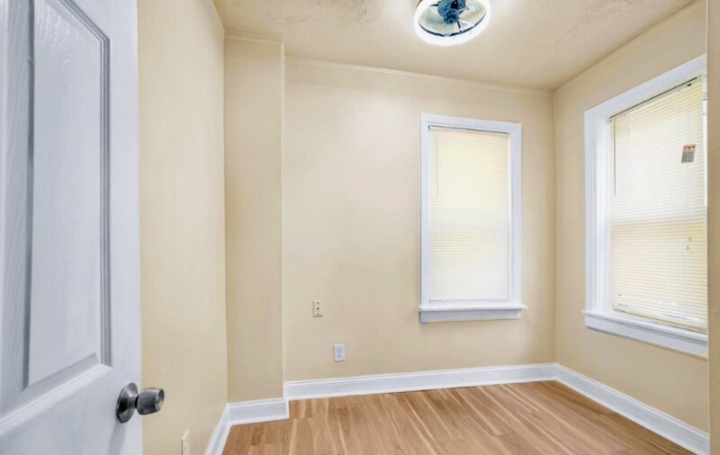 Building Photo - 409 N Franklin St