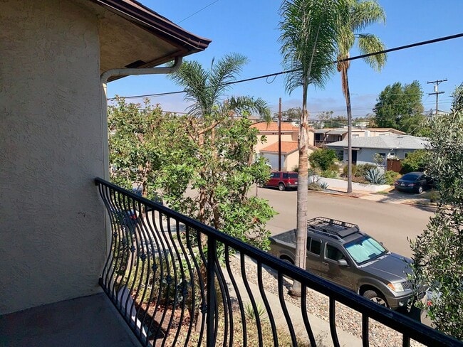 Primary Photo - 2b/2b Townhouse in North Park!
